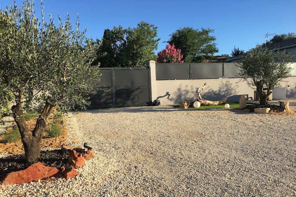 Photo of Outdoor in Saint-Marcel-de-Careiret