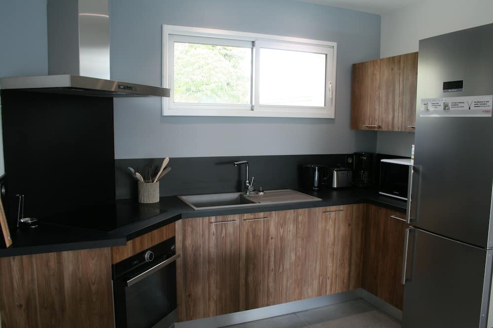 Photo of Kitchen in Saint-Marcel-de-Careiret