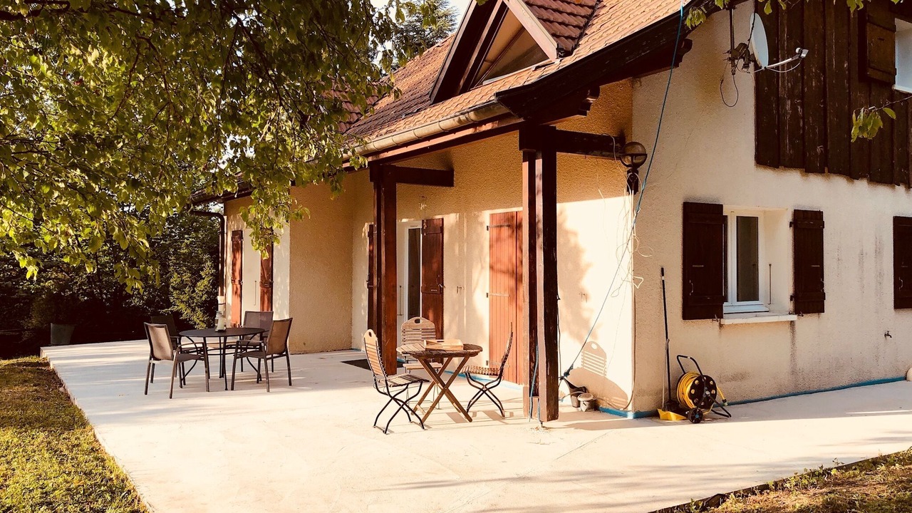 Photo of Patio Balcony in Collonges-sous-Saleve