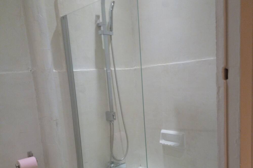Photo of Bathroom in Jacquard - Prefecture