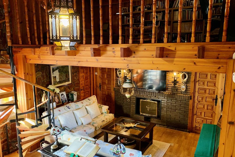 Photo of Livingroom in Micereces de Tera