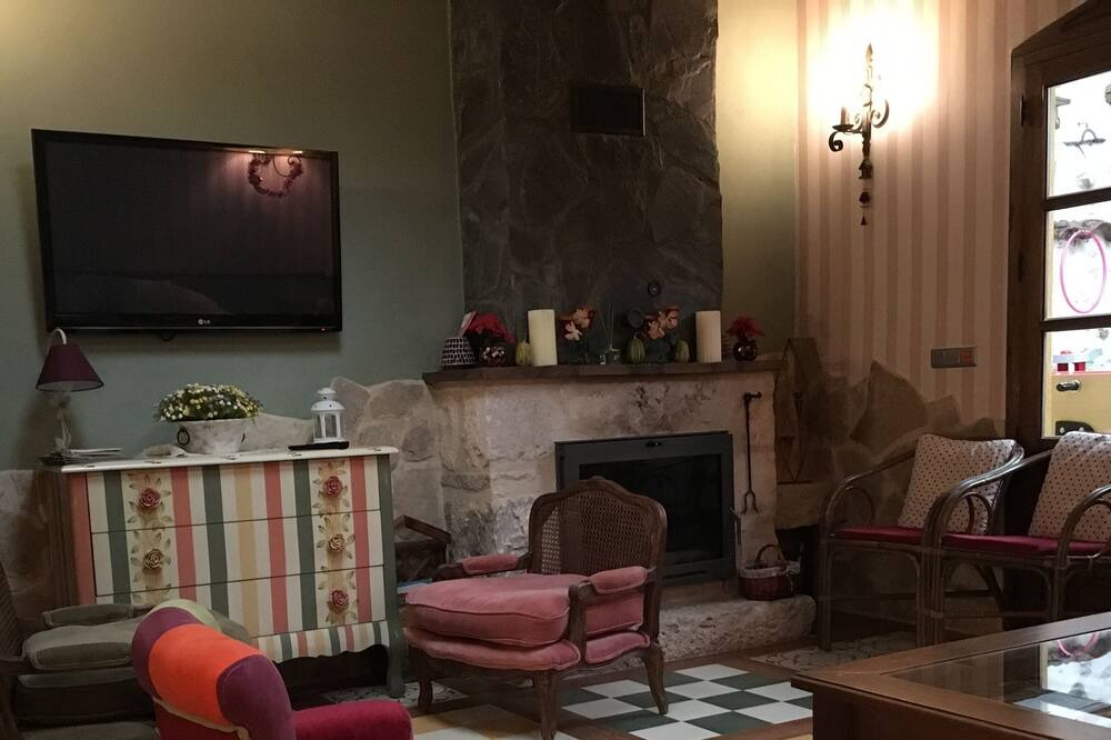 Photo of Livingroom in Fuentiduena