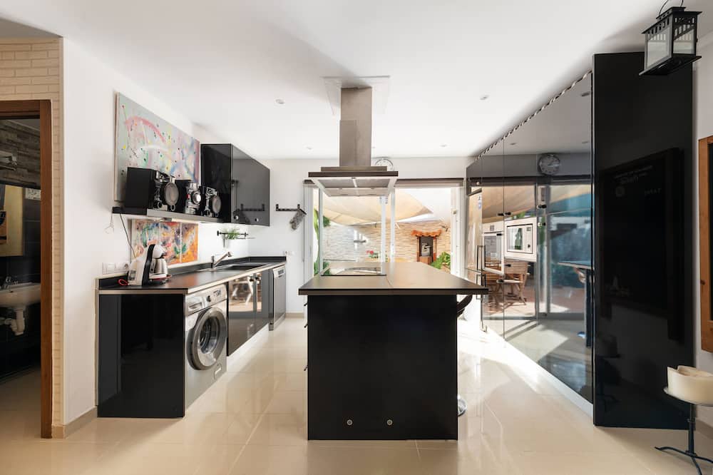 Photo of Kitchen in Puerto Maritimo