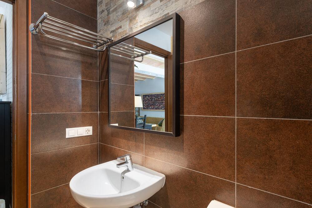 Photo of Bathroom in Puerto Maritimo
