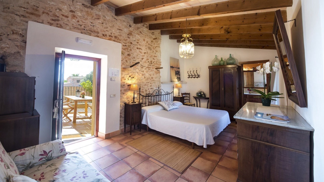 Photo of Bedroom in S Horta