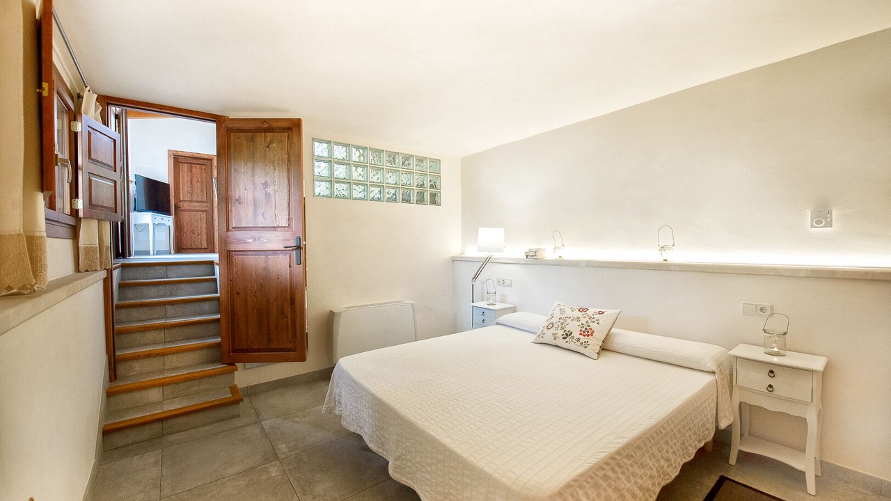 Photo of Bedroom in S Horta