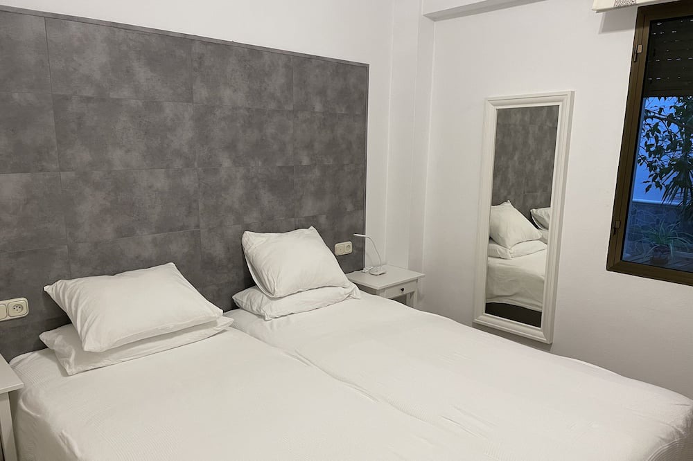 Photo of Bedroom in La Florida