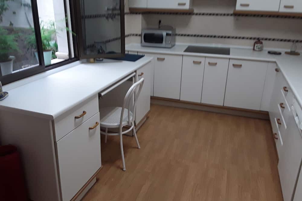 Photo of Kitchen in La Florida