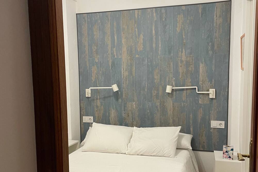 Photo of Bedroom in La Florida