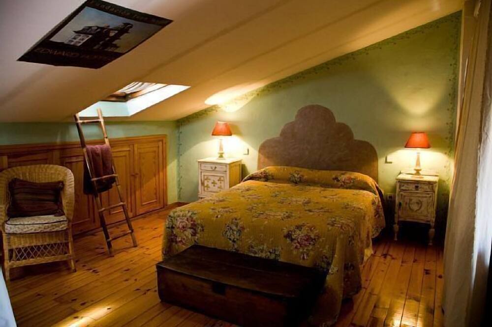 Photo of Bedroom in Arenas de San Pedro