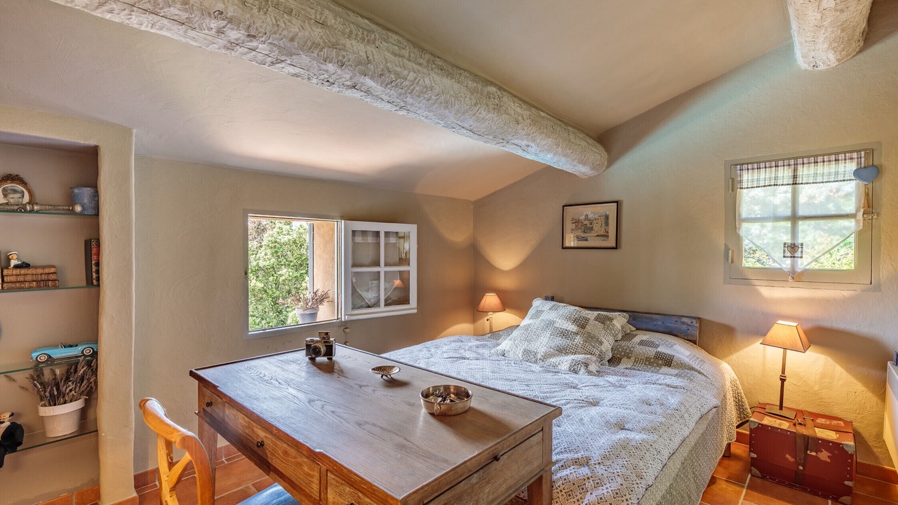 Photo of Bedroom in Ansouis