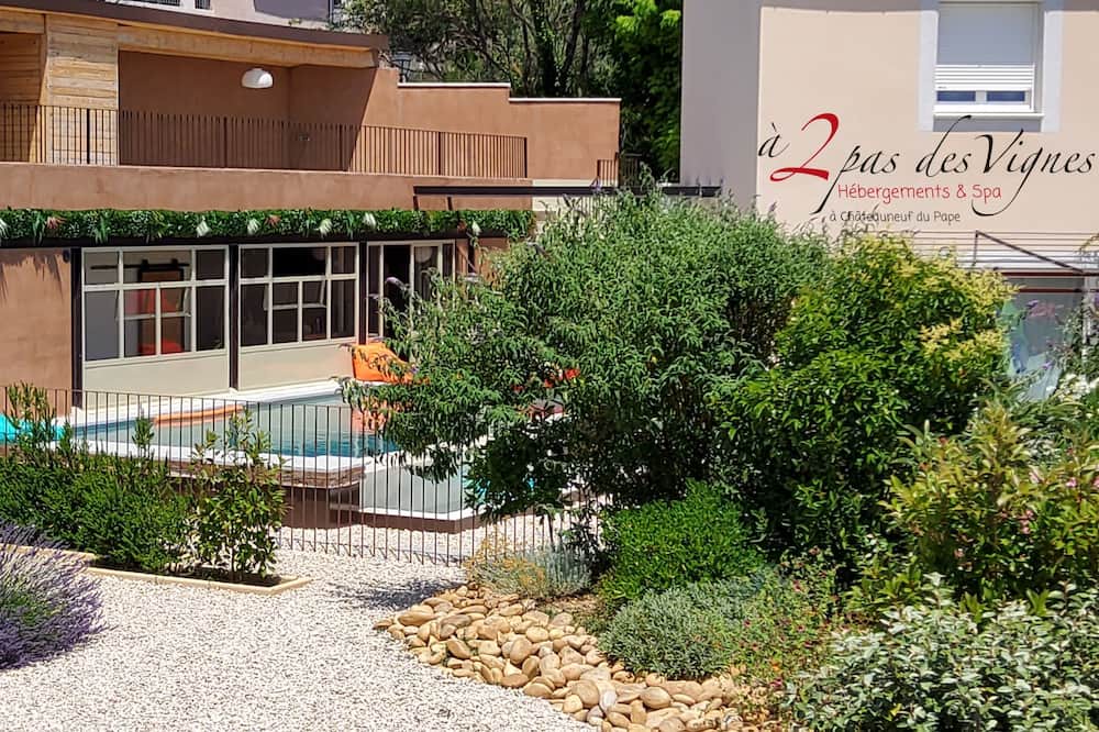 Photo of Outdoor in Chateauneuf-du-Pape