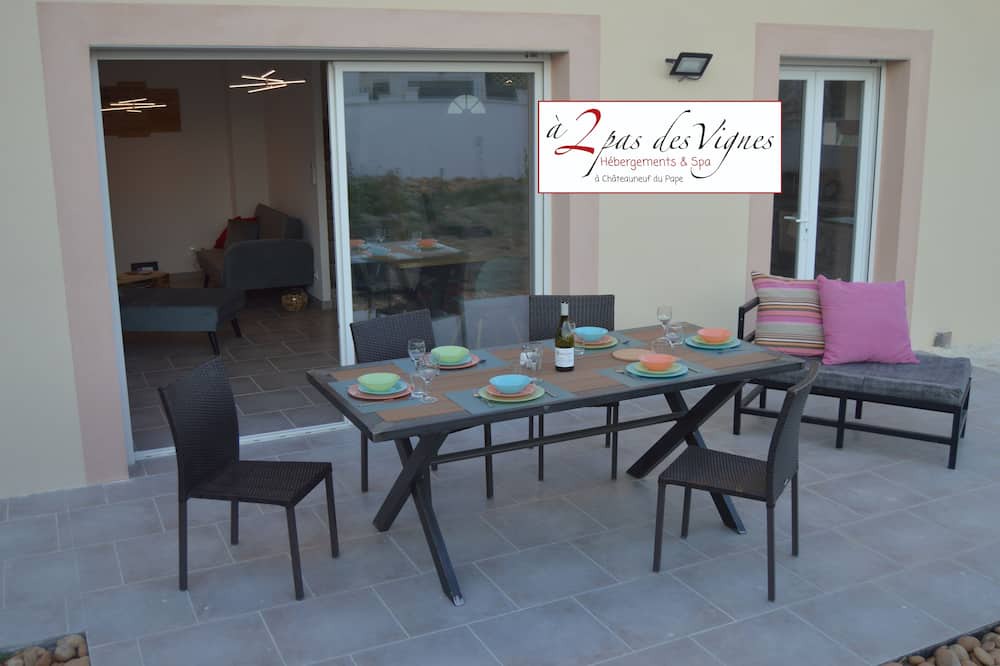 Photo of Patio Balcony in Chateauneuf-du-Pape