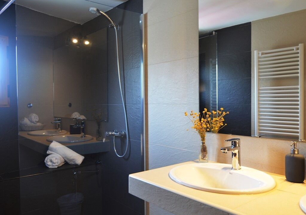 Photo of Bathroom in Navarredonda de Gredos