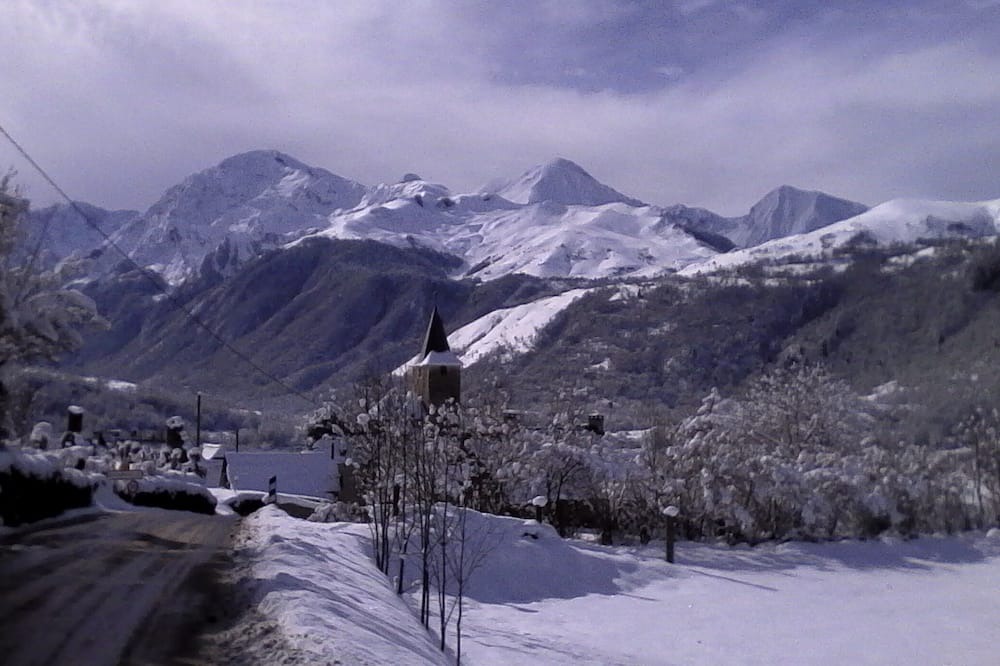 Photo of Others in Estarvielle