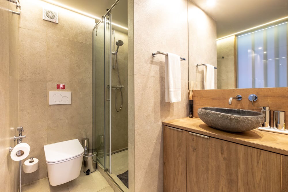 Photo of Bathroom in El Camp de l'Arpa del Clot