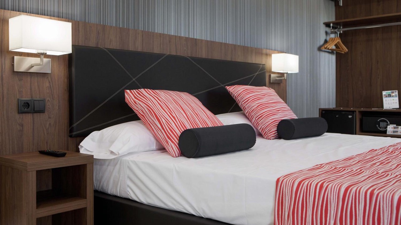 Photo of Bedroom in Santa Catalina