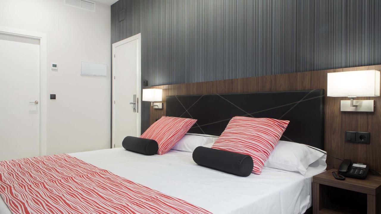 Photo of Bedroom in Santa Catalina