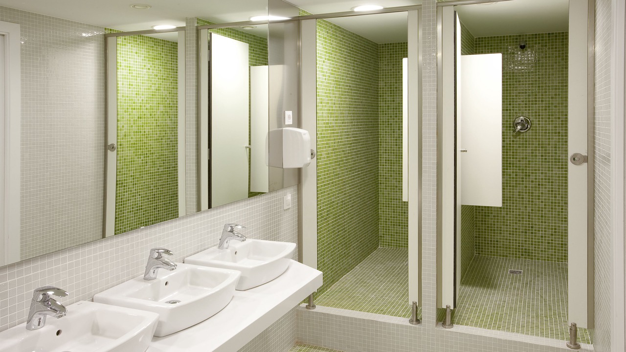 Photo of Bathroom in El Camp de l'Arpa del Clot