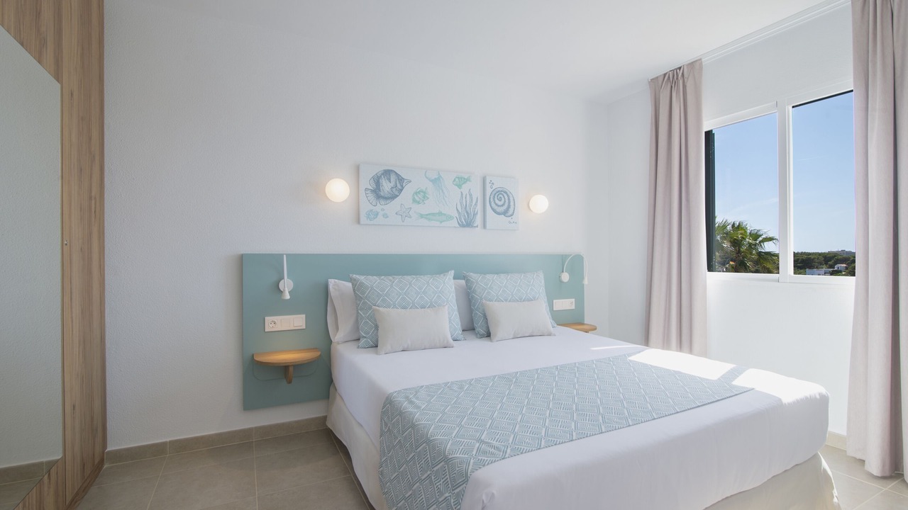 Photo of Bedroom in Cala en Blanes