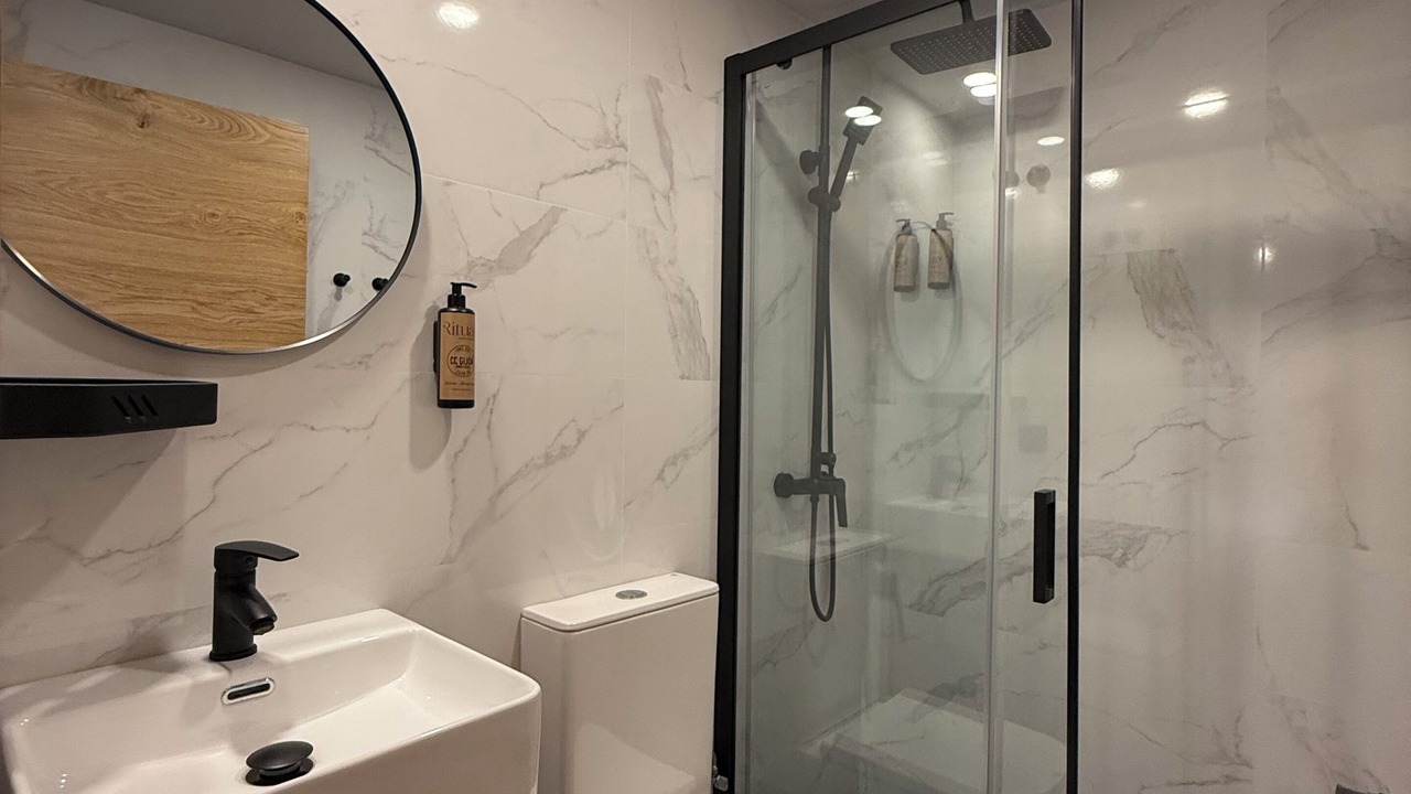 Photo of Bathroom in Gijon City Centre