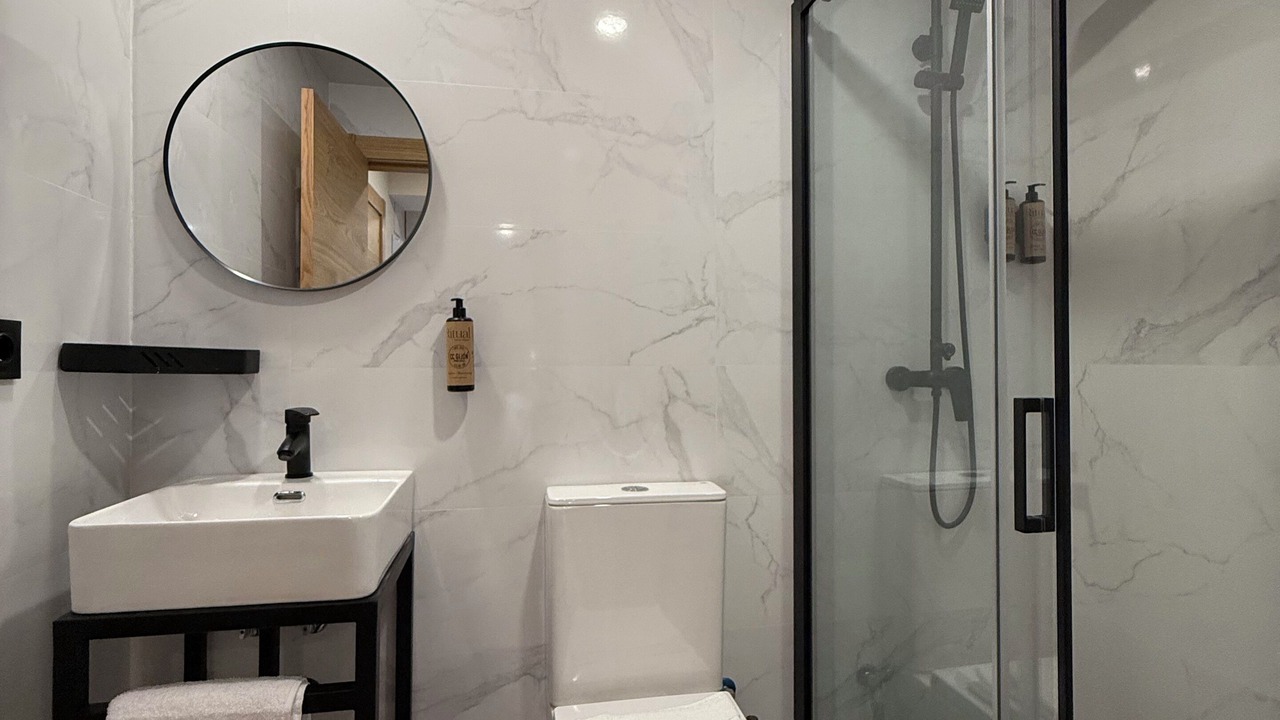 Photo of Bathroom in Gijon City Centre
