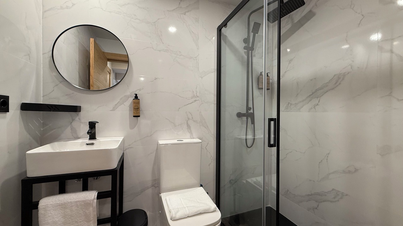 Photo of Bathroom in Gijon City Centre