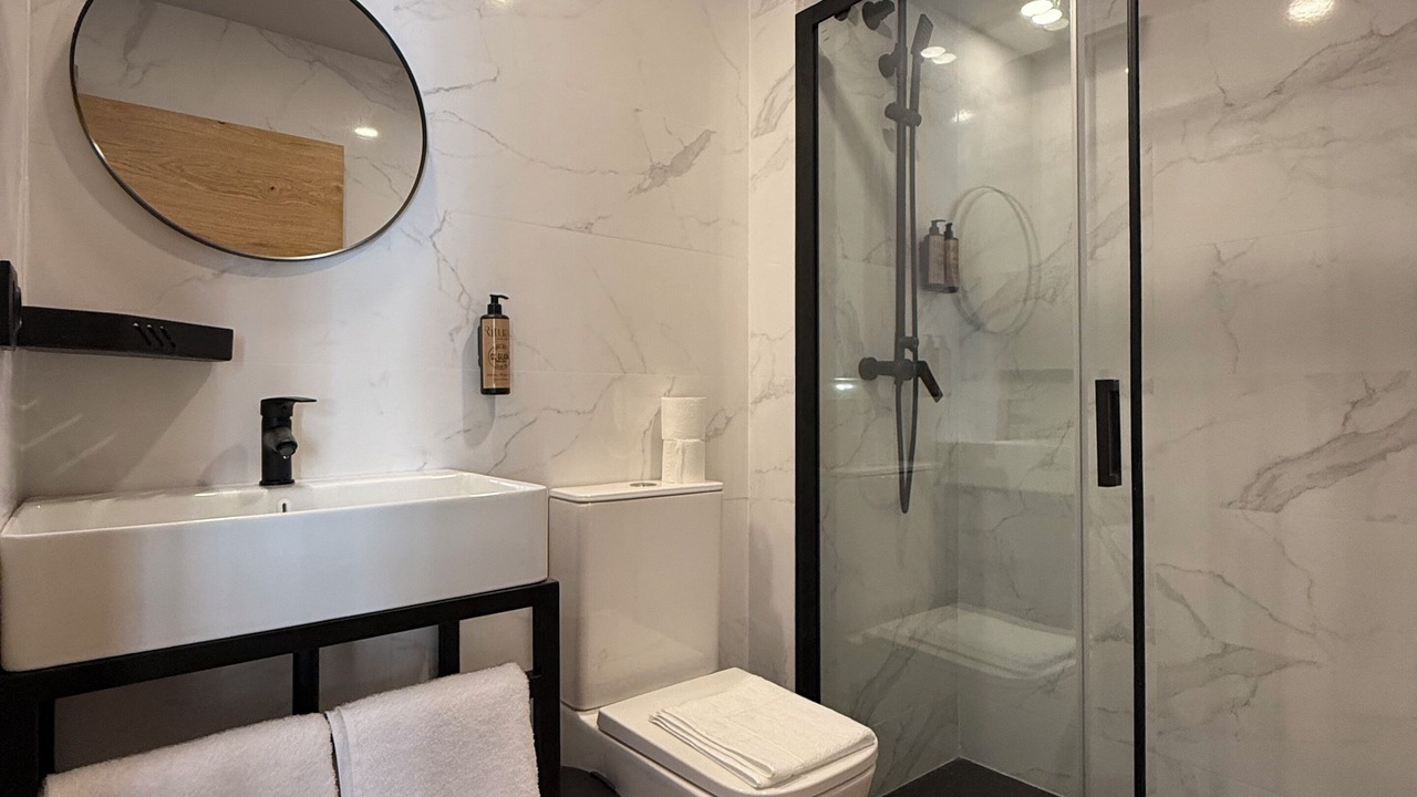 Photo of Bathroom in Gijon City Centre