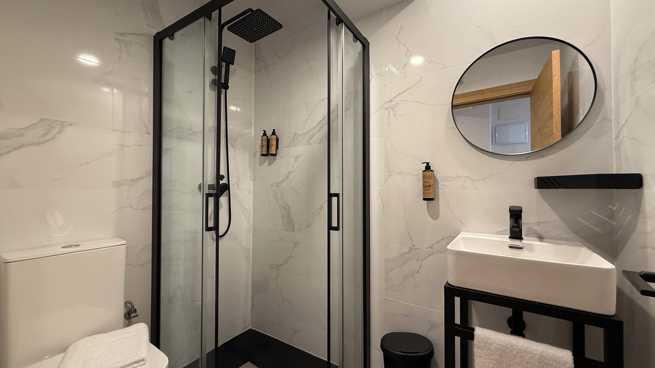 Photo of Bathroom in Gijon City Centre