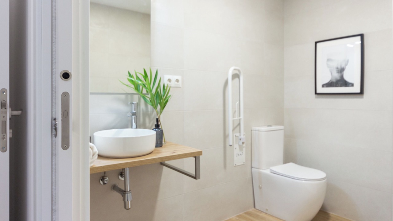 Photo of Bathroom in Montolivet