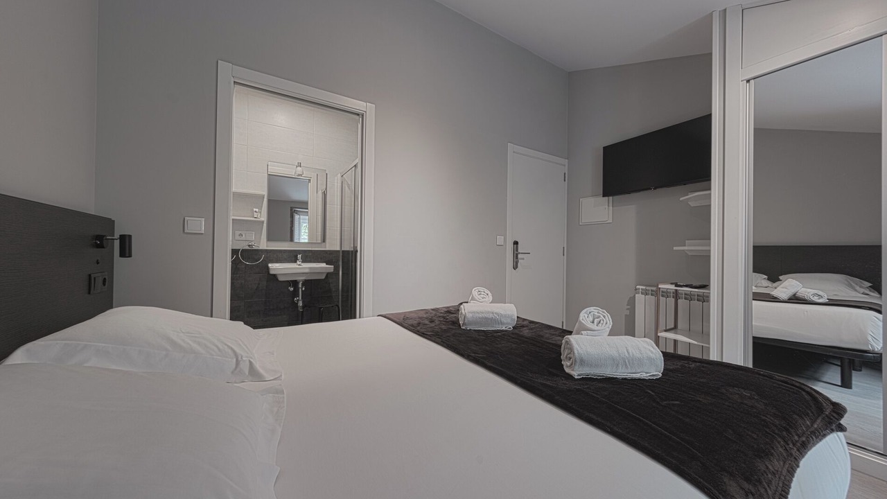 Photo of Bedroom in Santiago de Compostela City Centre