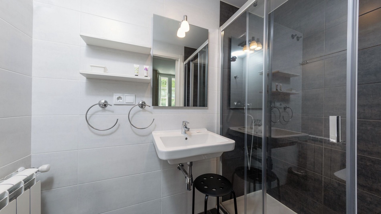 Photo of Bathroom in Santiago de Compostela City Centre