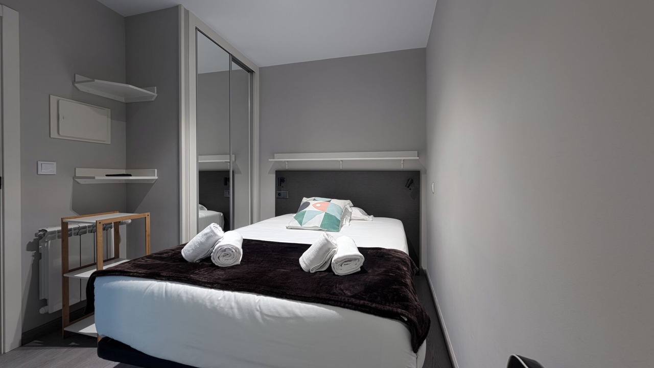 Photo of Bedroom in Santiago de Compostela City Centre