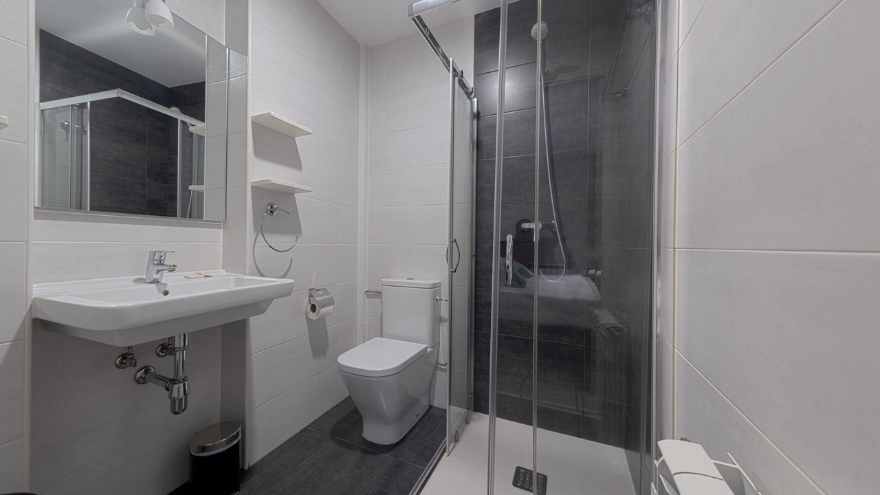 Photo of Bathroom in Santiago de Compostela City Centre