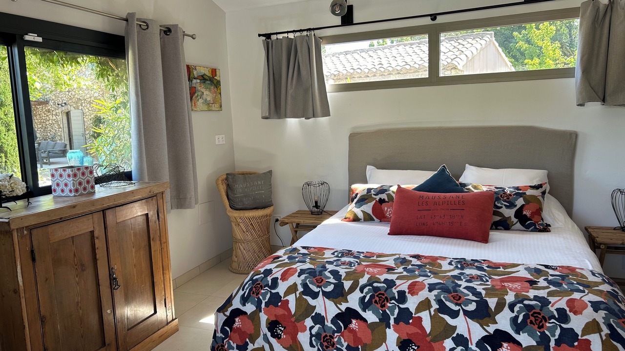 Photo of Bedroom in Maussane-les-Alpilles