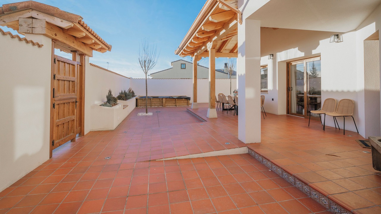 Photo of Patio Balcony in Navas de Oro