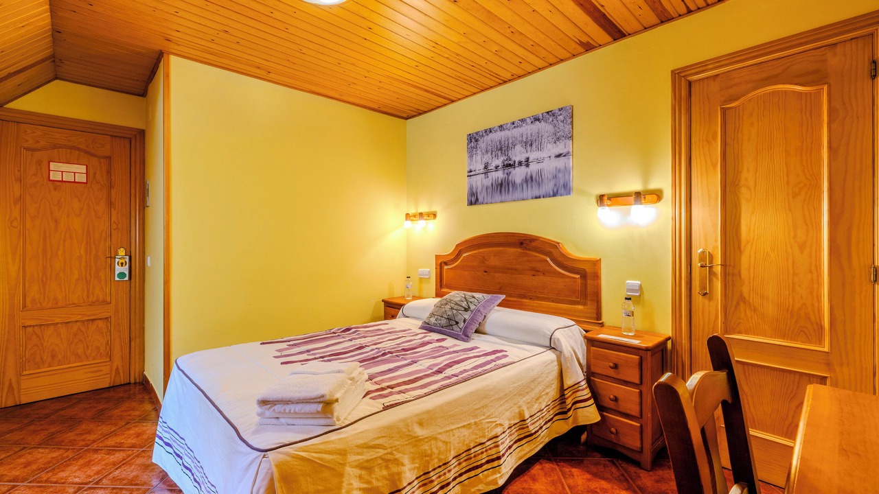 Photo of Bedroom in Chisagues