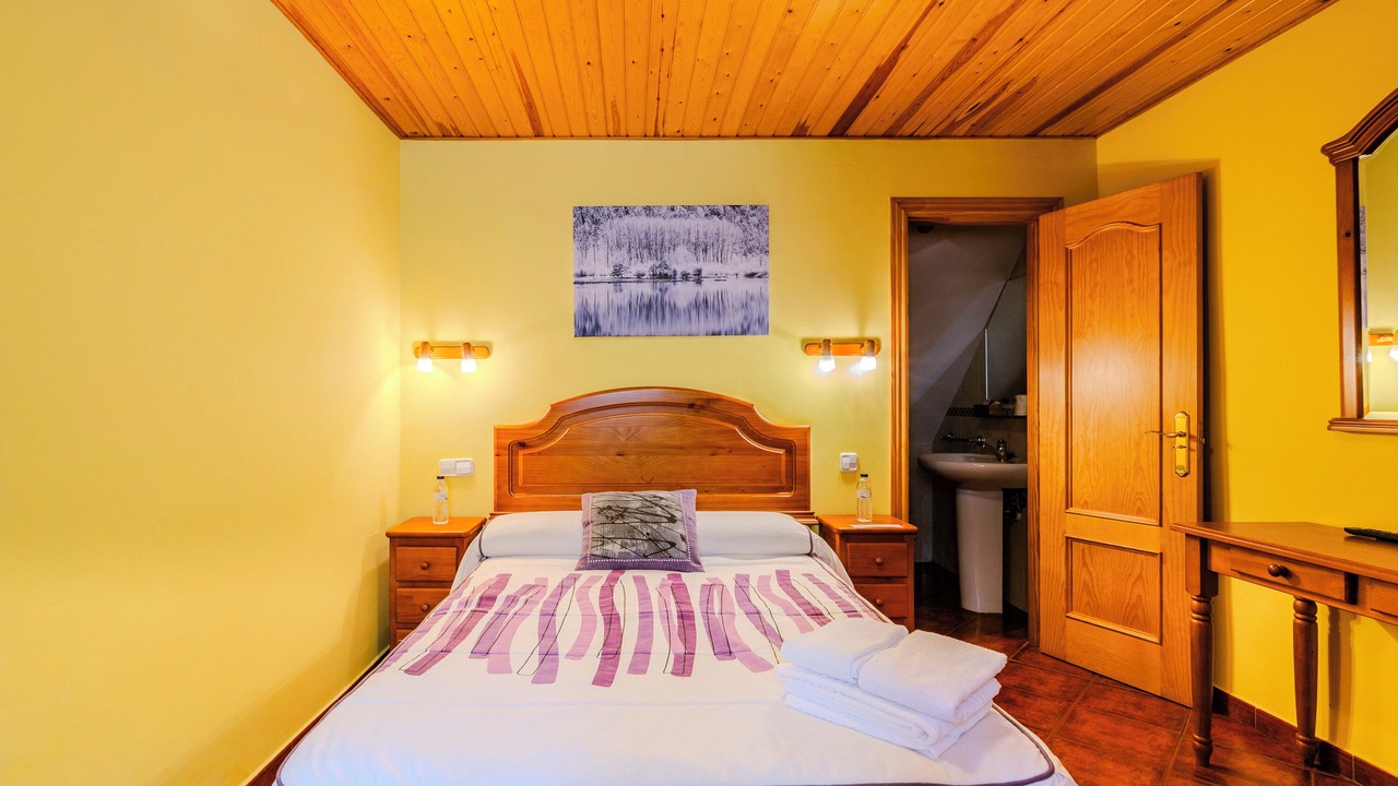 Photo of Bedroom in Chisagues