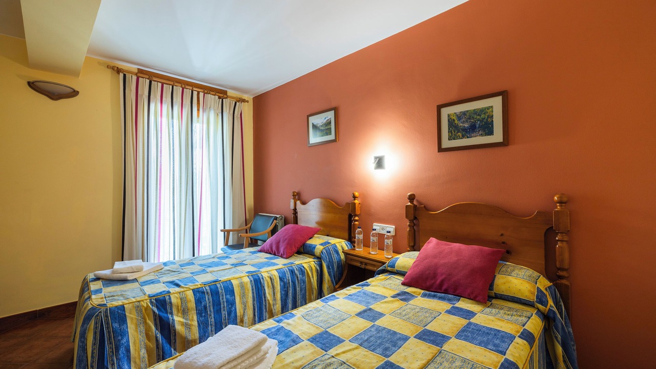 Photo of Bedroom in Chisagues