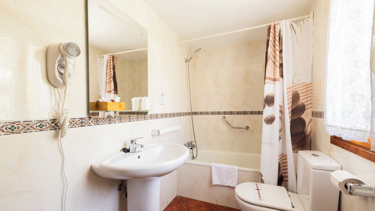 Photo of Bathroom in Chisagues