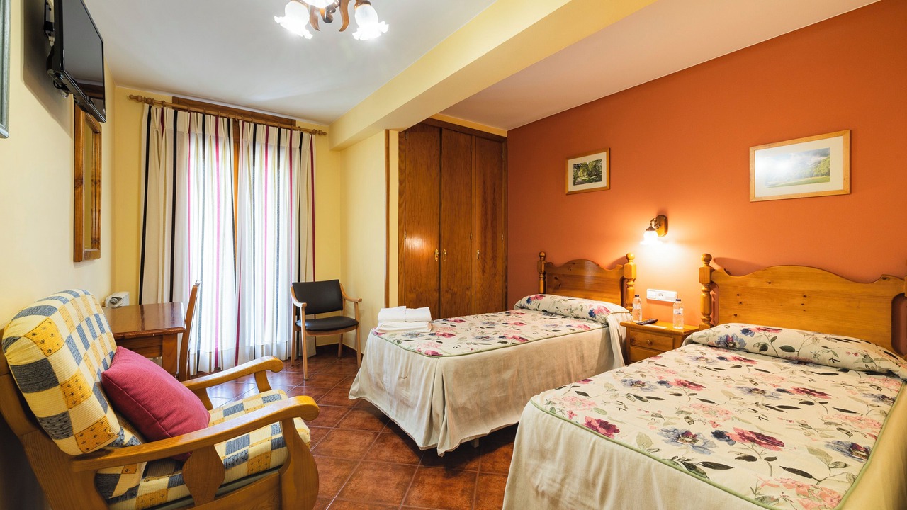 Photo of Bedroom in Chisagues