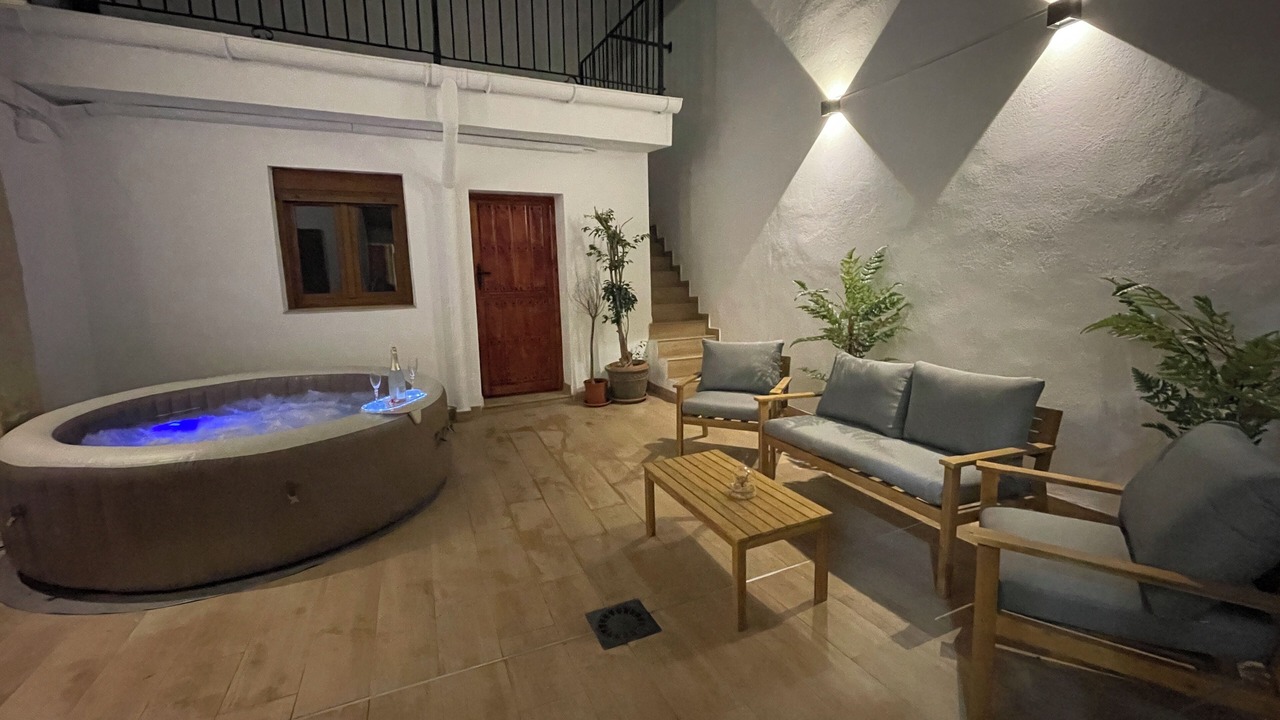 Photo of Patio Balcony in En Corts
