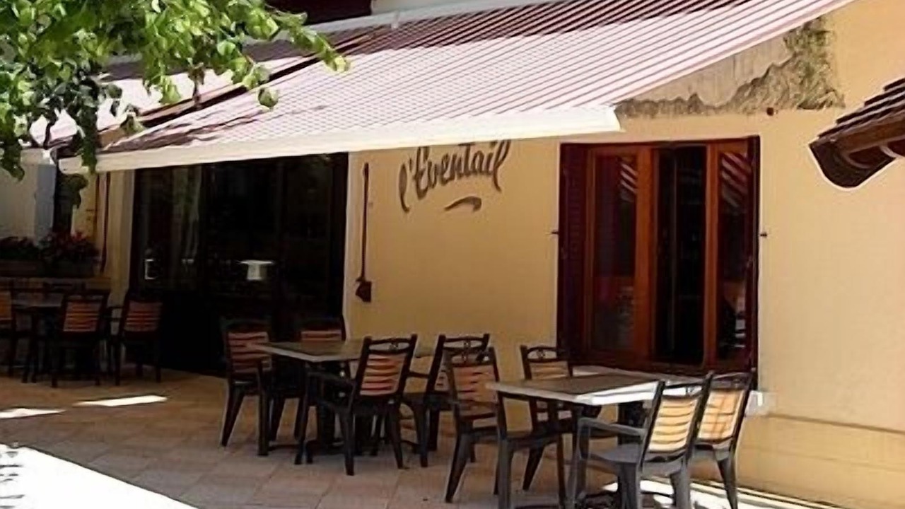 Photo of Patio Balcony in La Chaux-du-Dombief