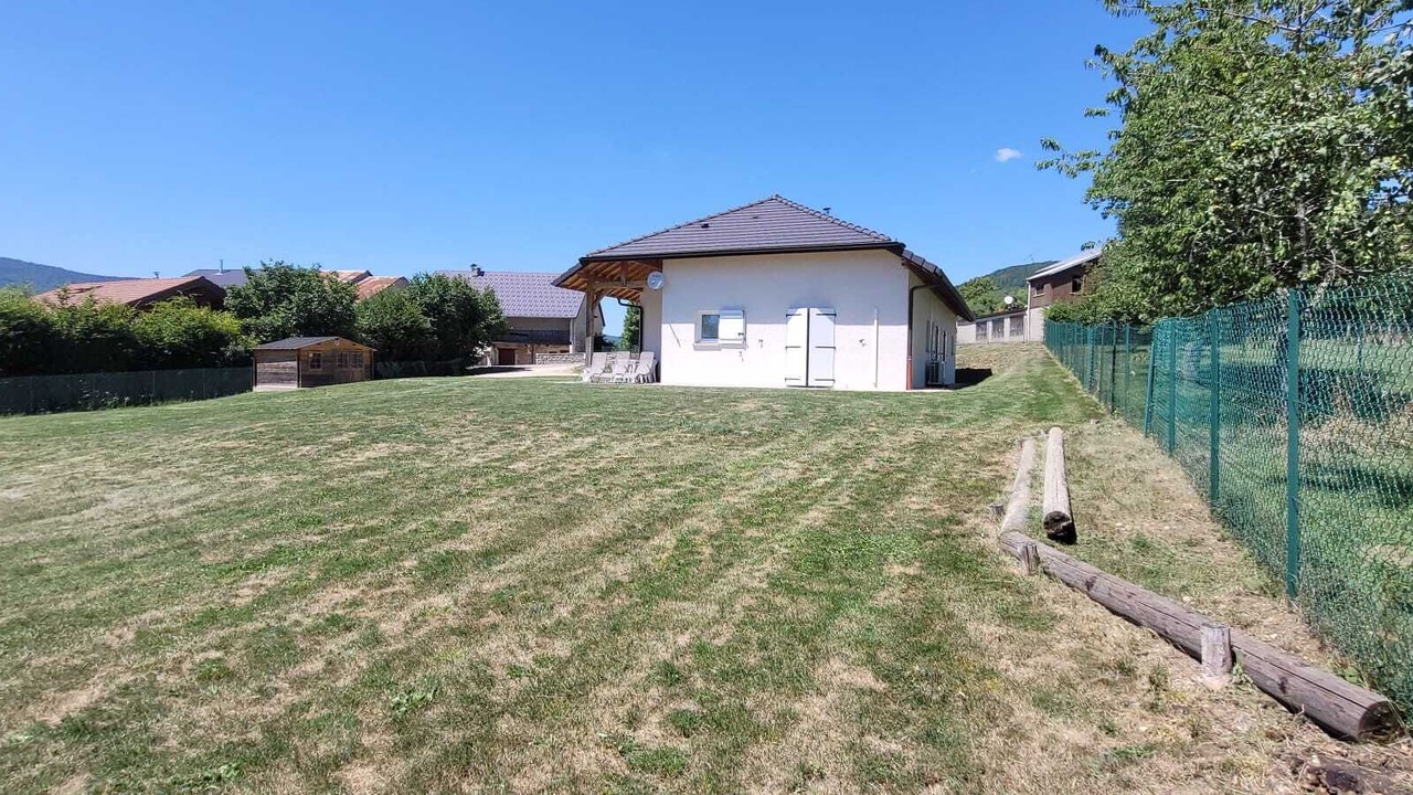 Photo of Outdoor in Hotonnes