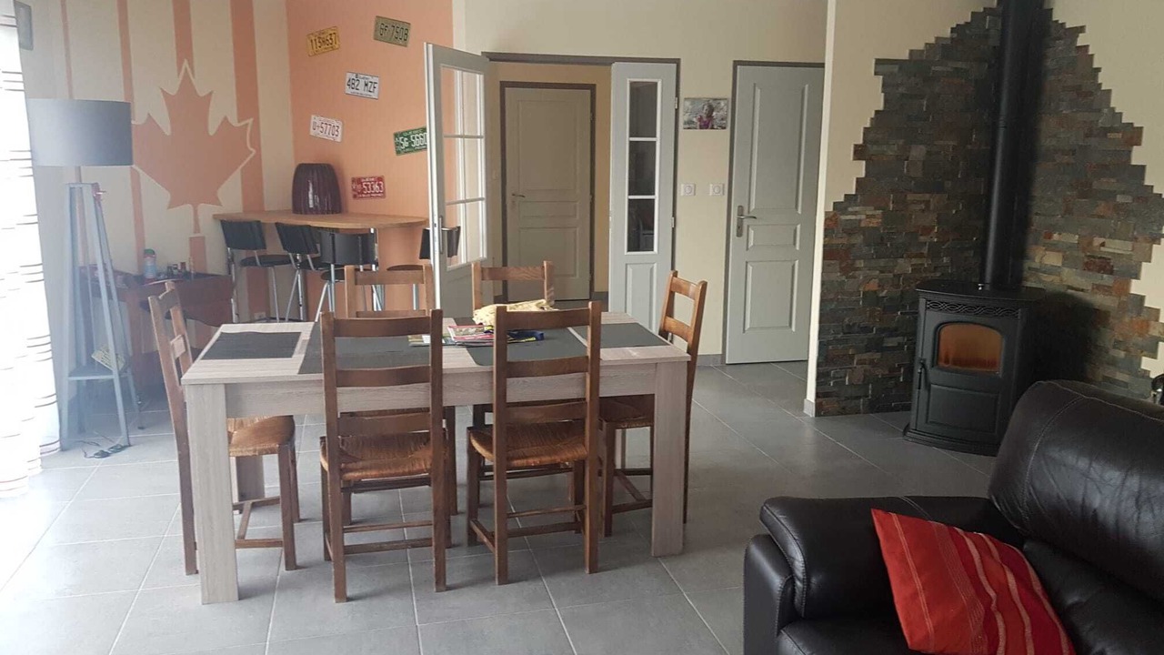 Photo of Livingroom in Hotonnes