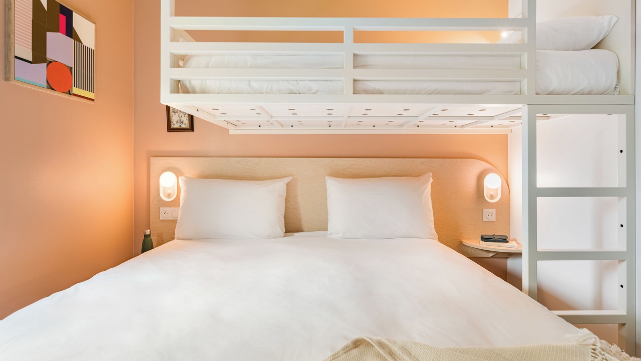 Photo of Bedroom in Prevessin-Moens