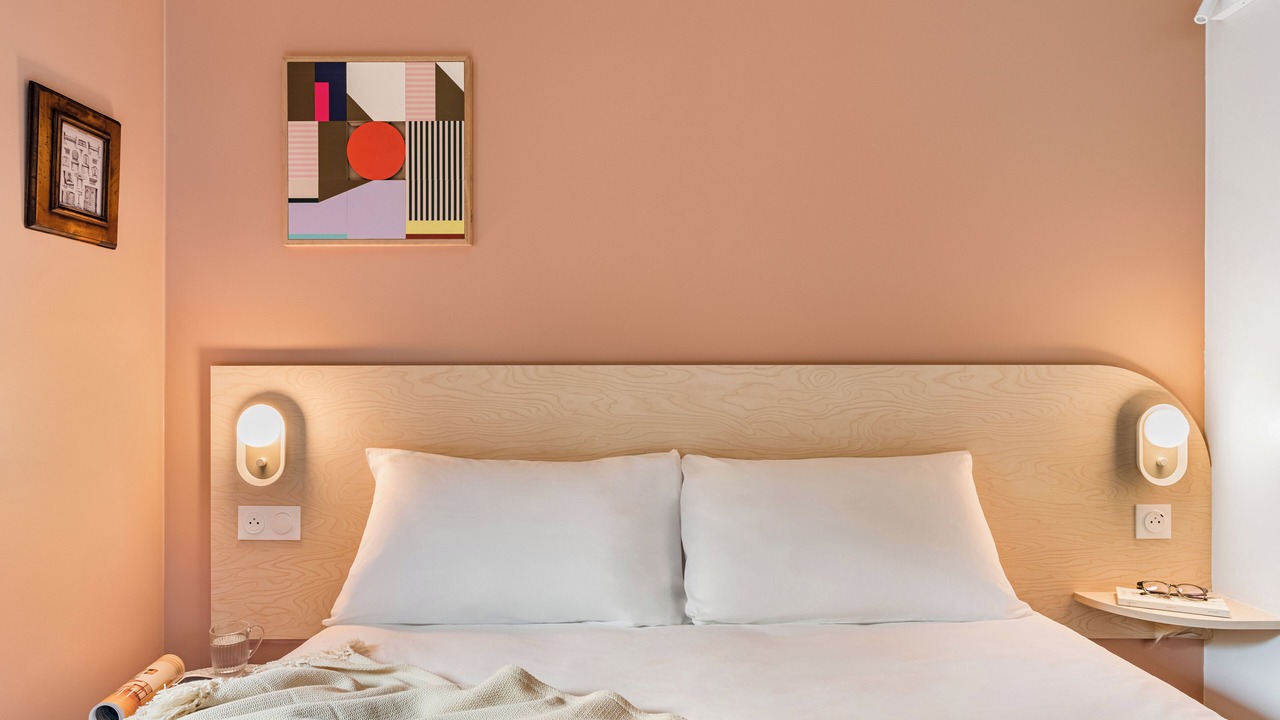 Photo of Bedroom in Prevessin-Moens