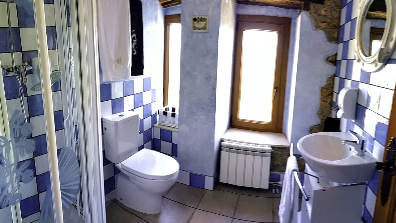 Photo of Bathroom in Basconcillos del Tozo