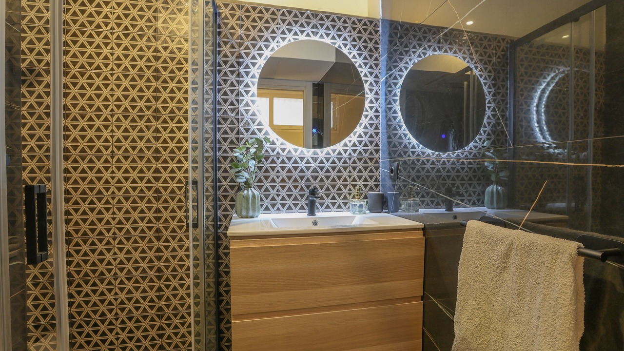 Photo of Bathroom in La Florida