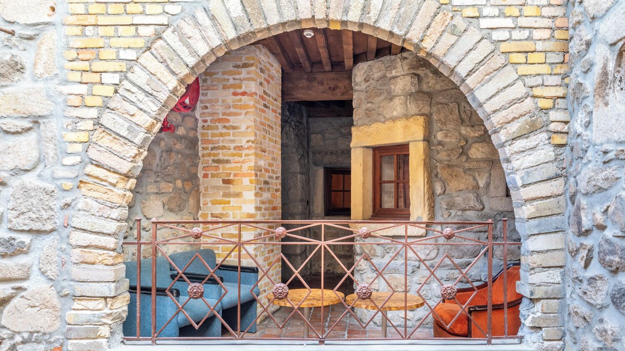 Photo of Patio Balcony in Sourzy